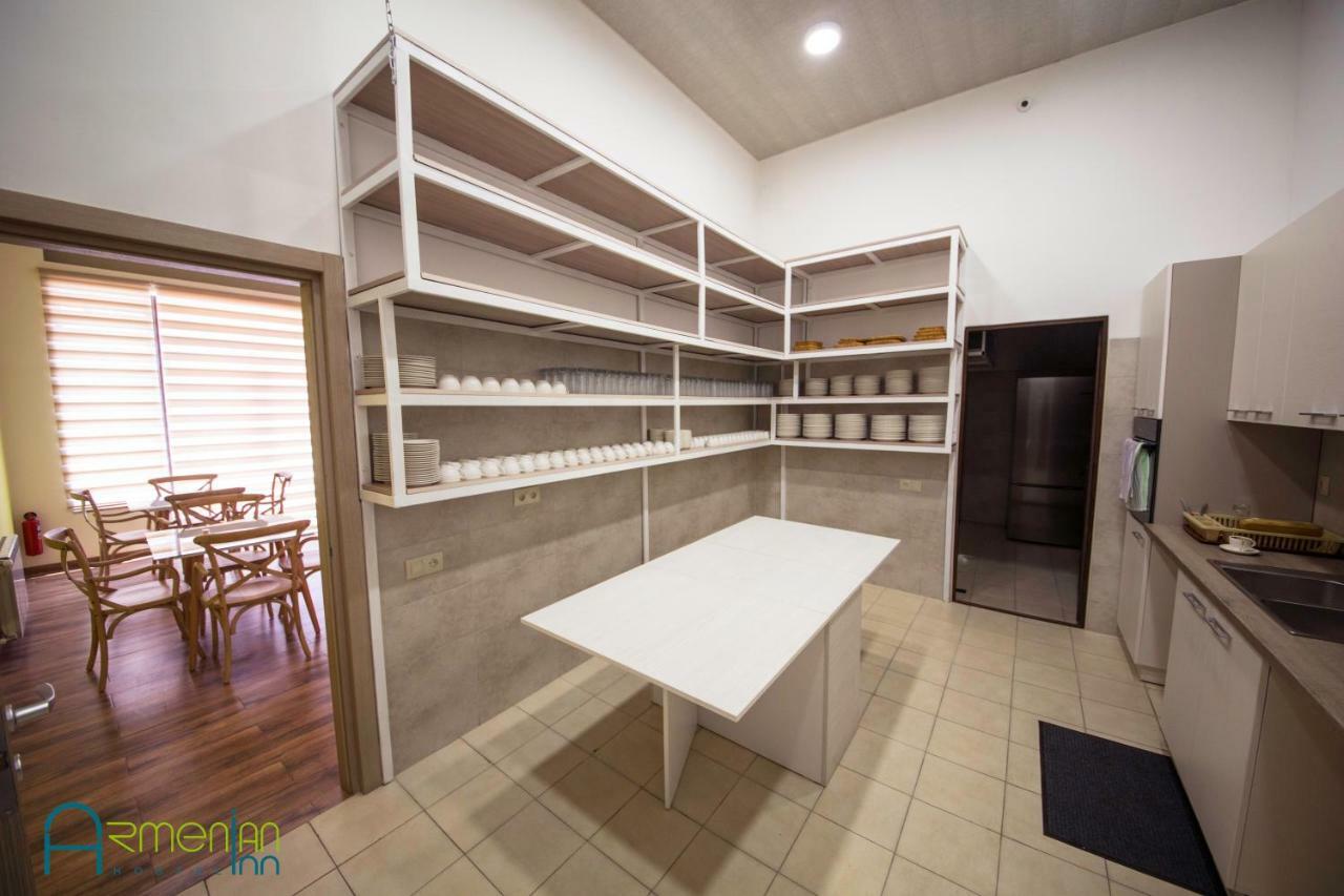 Armenian Inn Yerevan Ngoại thất bức ảnh