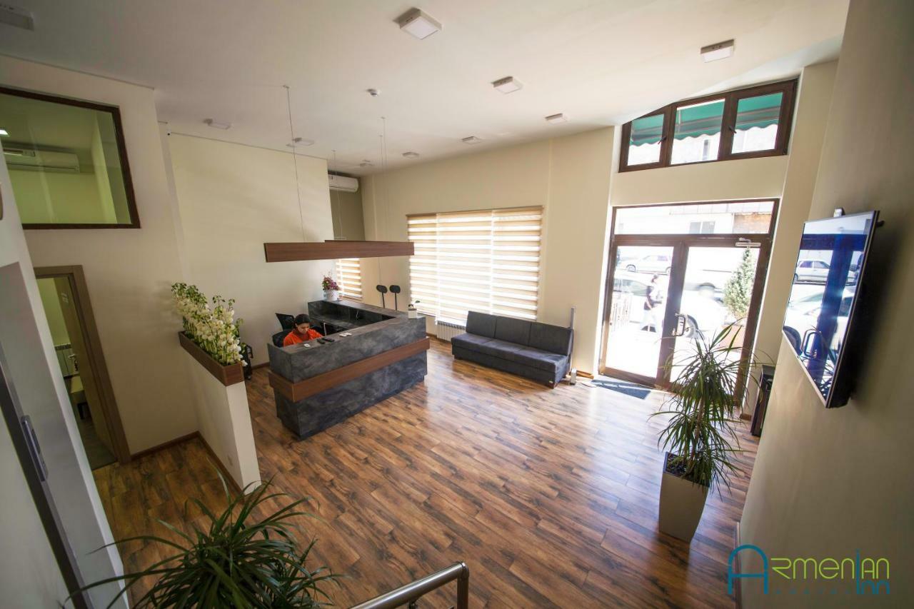 Armenian Inn Yerevan Ngoại thất bức ảnh