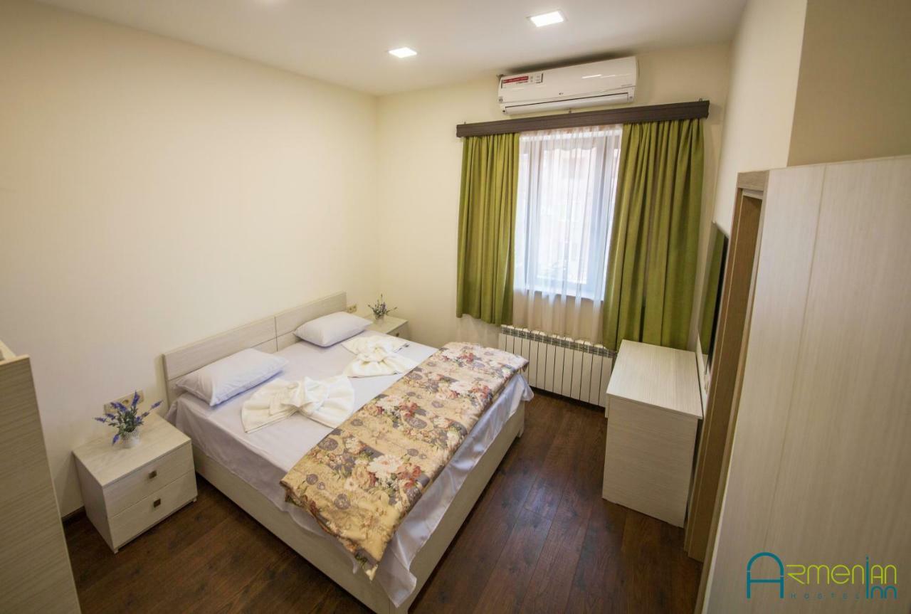 Armenian Inn Yerevan Ngoại thất bức ảnh