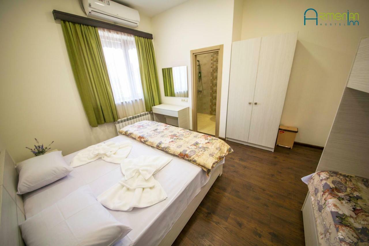 Armenian Inn Yerevan Ngoại thất bức ảnh
